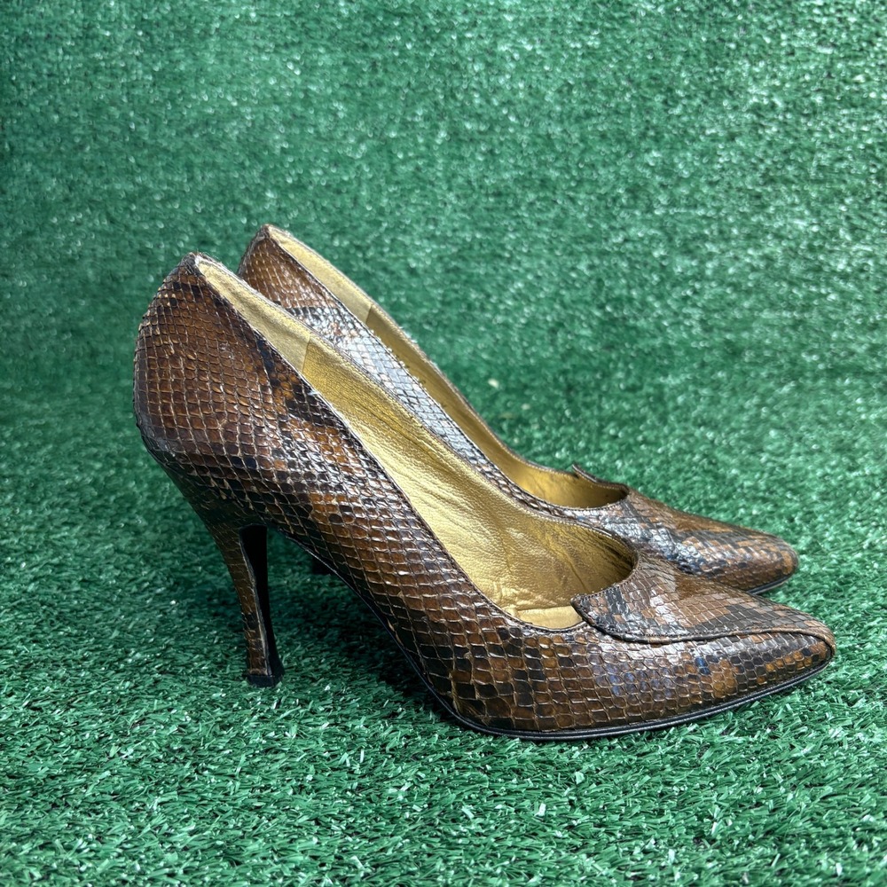 Stuart Weitzman Snakeskin Embossed Pointed Toe Stiletto Pumps Brown Womens 8 M